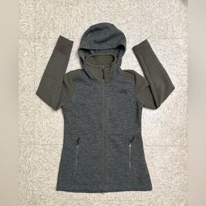 THE NORTH FACE Indi Full Zip Fleece Hooded Jacket
Heather Green & Black Size S